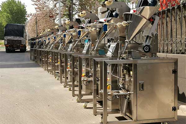 小型粉劑全自動草莓视频在线观看入口廣泛適用於食品粉劑、中藥衝劑的小袋包裝